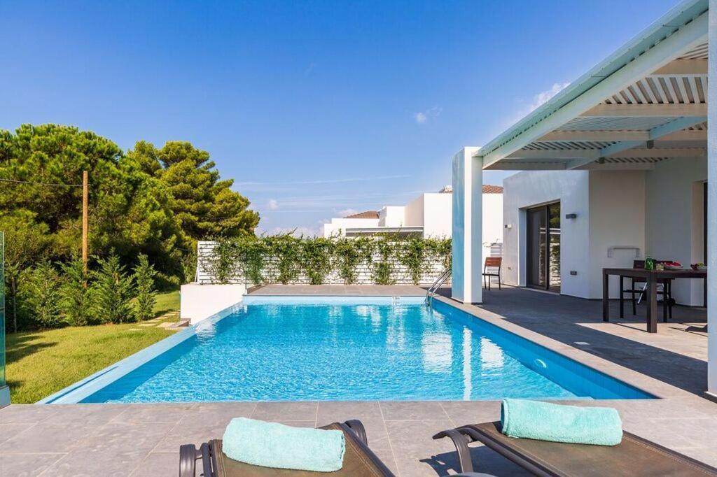 Les Residences Свороната Экстерьер фото