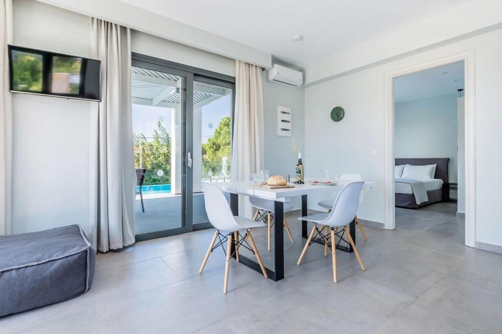 Les Residences Свороната Экстерьер фото