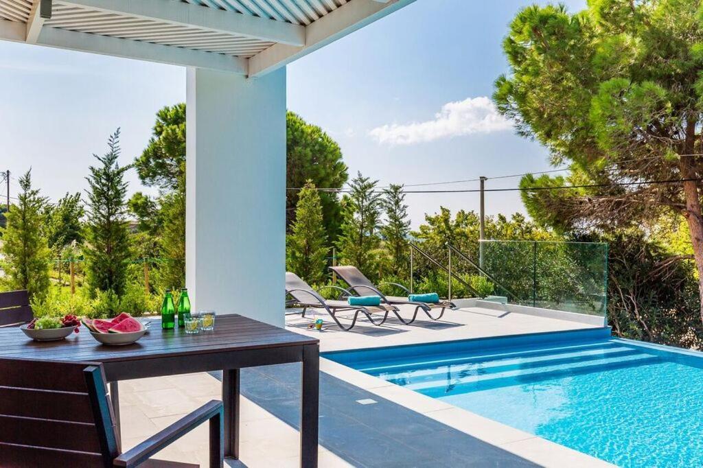 Les Residences Свороната Экстерьер фото